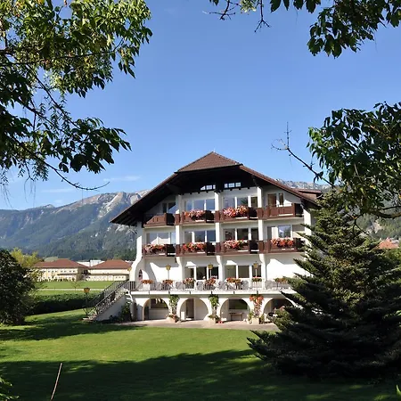 Aparthotel Fuerst 4*