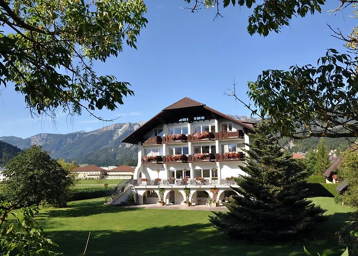 Apart Otel Fuerst 4*