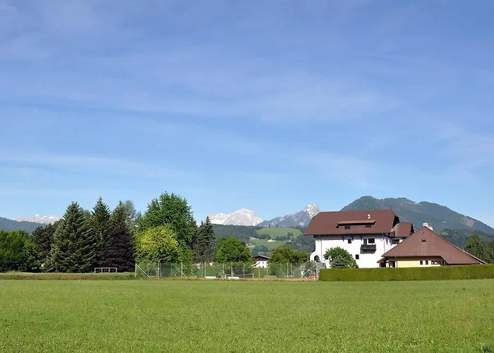 Apart Otel Fuerst 4*