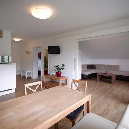 Hotel apartamentowy Fuerst 4*