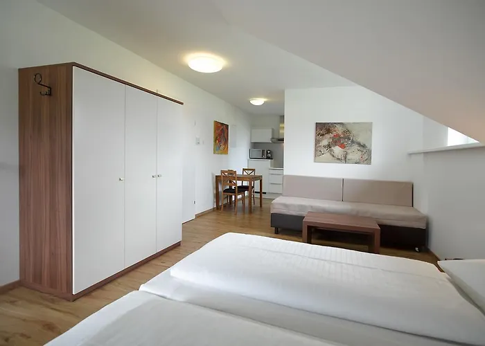 Fuerst 4* فينديشغارشتن